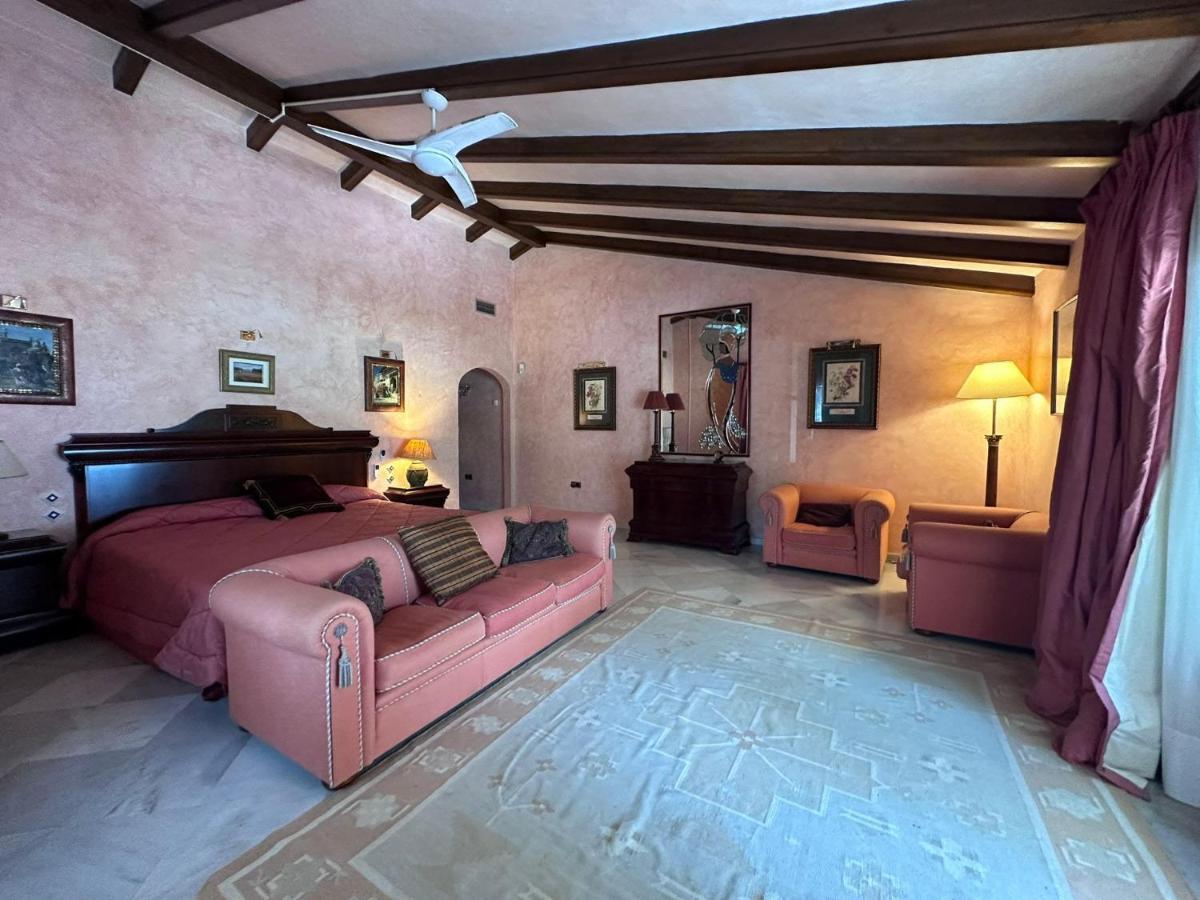 Privatunterkunft Casa Cabopino *