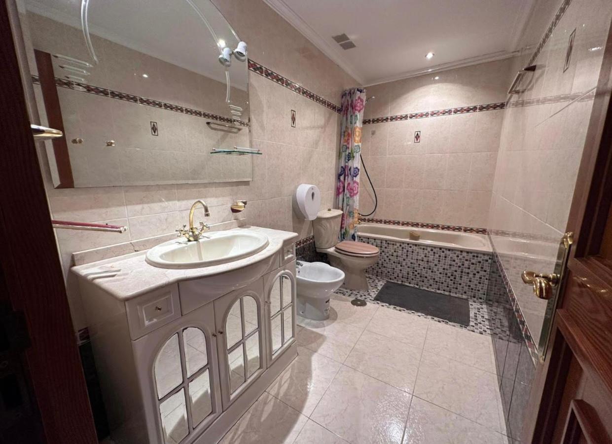 Casa Cabopino Privatunterkunft *